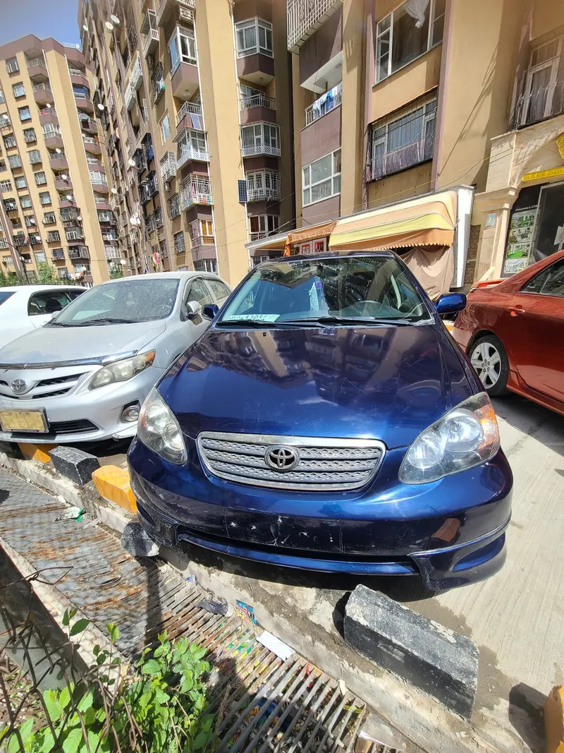 Toyota Corolla (3)