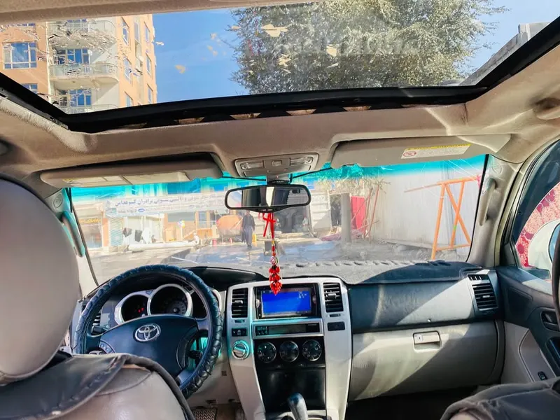 Toyota 4 Runner 2004 (4)