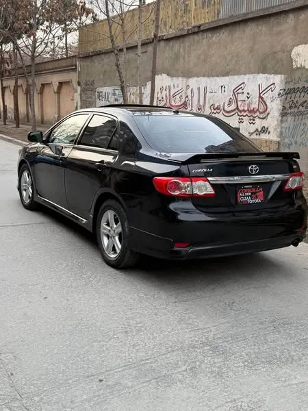 Toyota Corolla 2011 (3)
