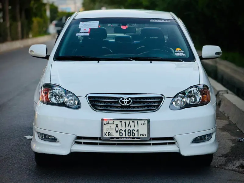 Toyota Corolla 2006 (2)