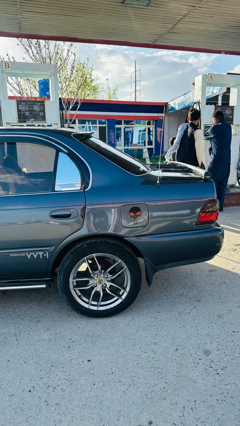Toyota Corolla 1992 (2)