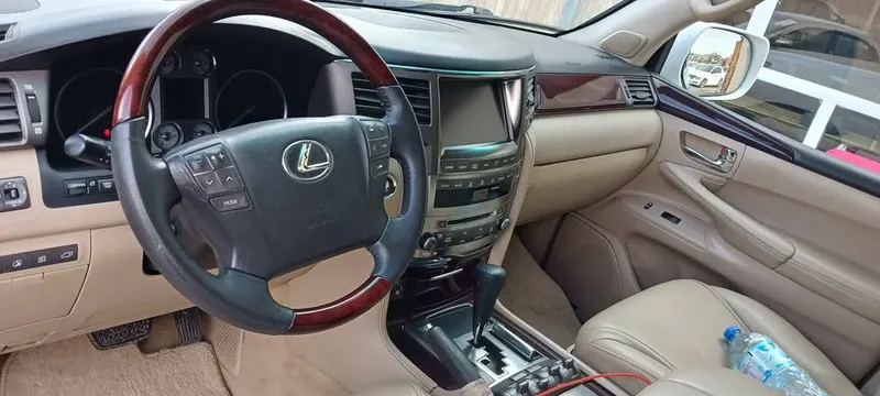Lexus 2010 (4)
