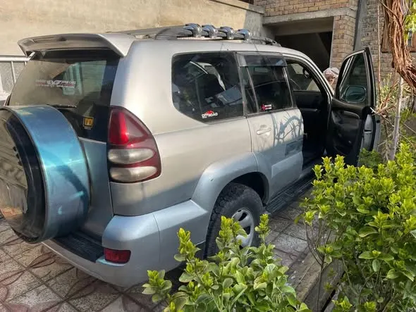 Toyota Prado 2006 (3)