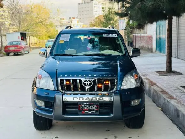 Toyota Land Cruiser 2005 (1)