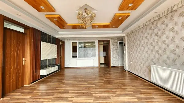 آپارتمان VIP چهار اتاقه برای فروش (1)