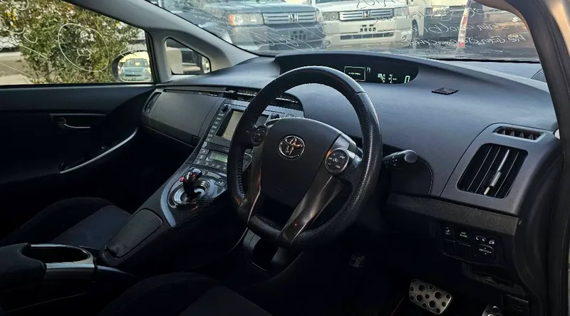 Toyota hybrid 2014 (4)