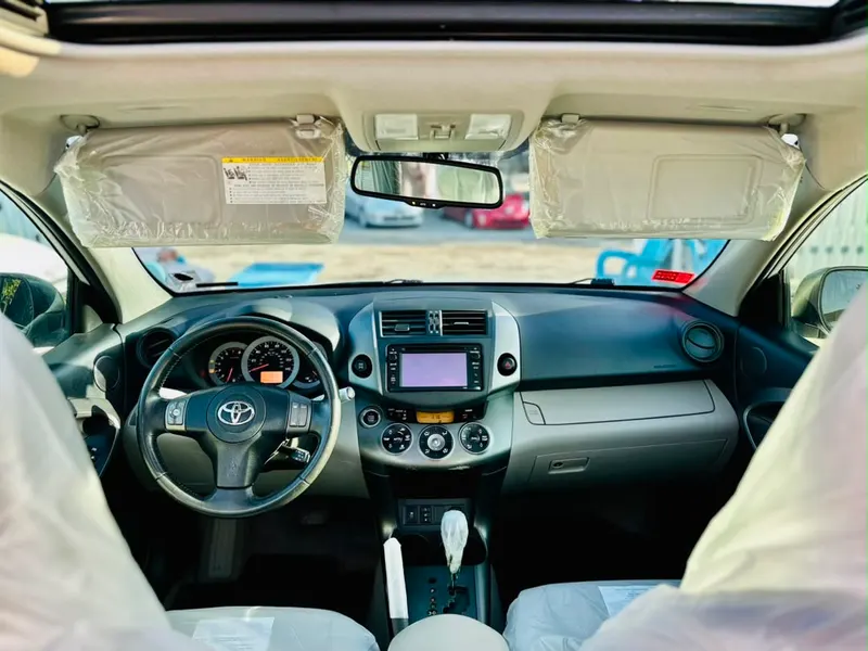 Toyota RAV4 Limited 2012 (7)