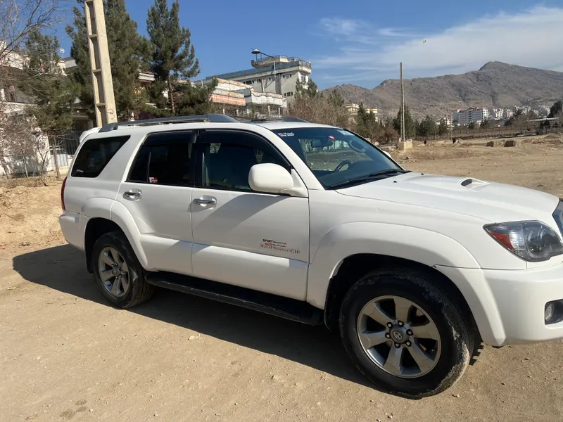 Toyota 4Runner Sport 2004 (2)