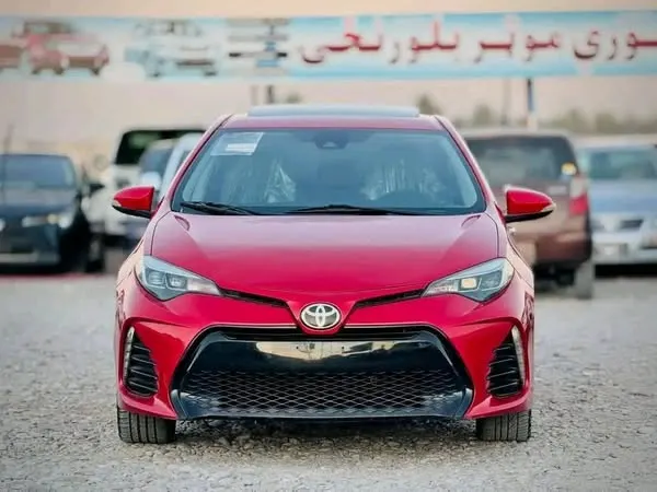 Toyota Corolla 2017 (1)