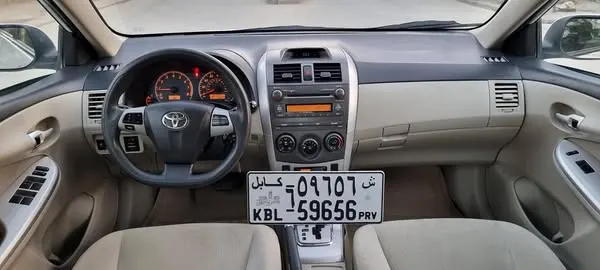 Toyota Corolla 2011 (3)