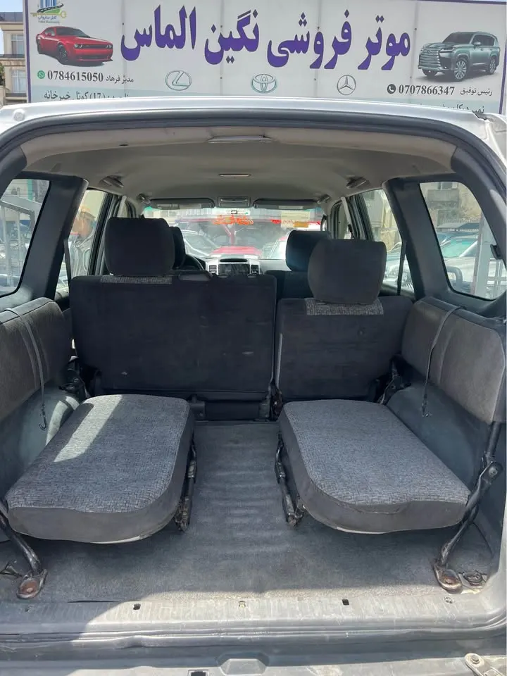 Toyota 2004 (4)