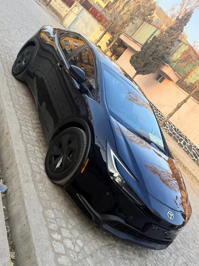 Toyota Corolla 2023 (2)