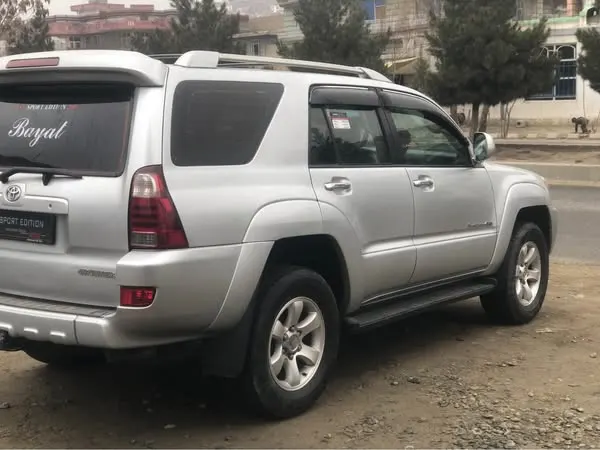 Toyota 4Runner Sport 2005 (2)