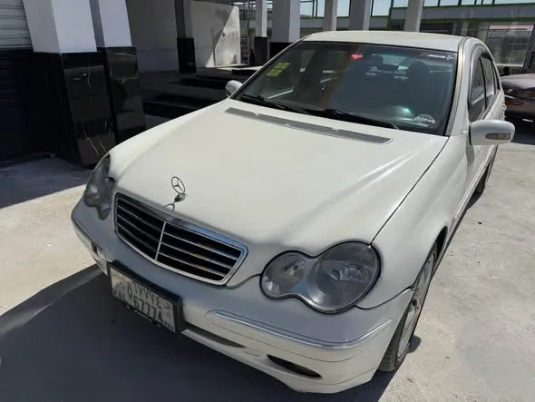 Mercedes-Benz 2003 (2)