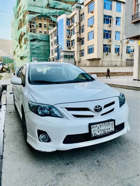 Toyota Corolla 2011 (2)