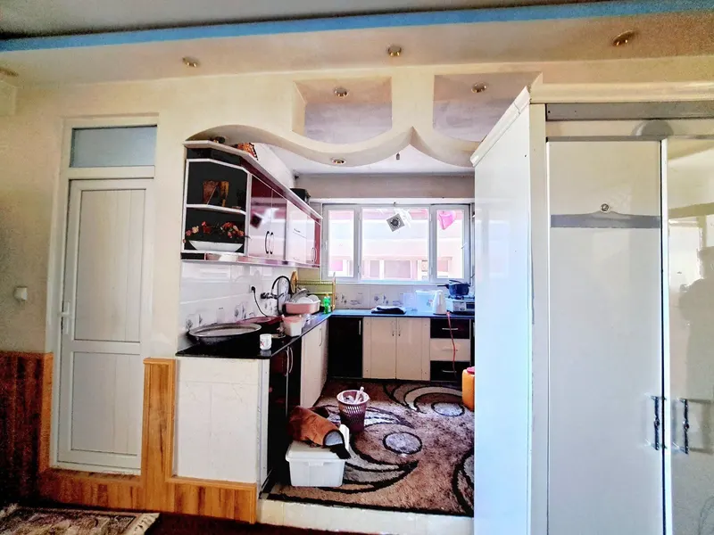 3-Room Apartment near Hotel Parwan, Kabul (4)