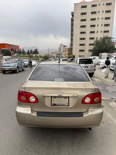 Toyota Corolla 2006 (2)