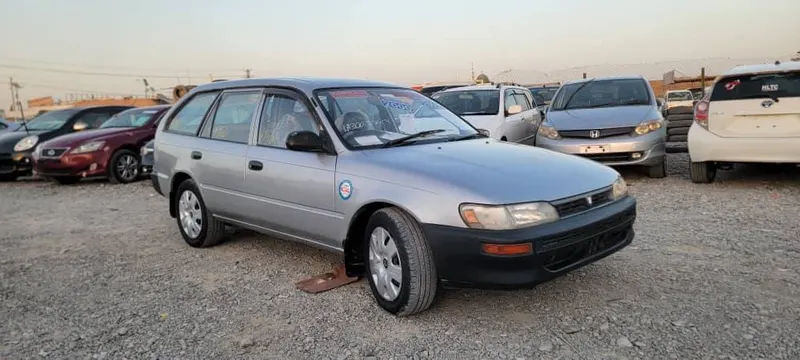 Toyota Corolla 1996 (2)