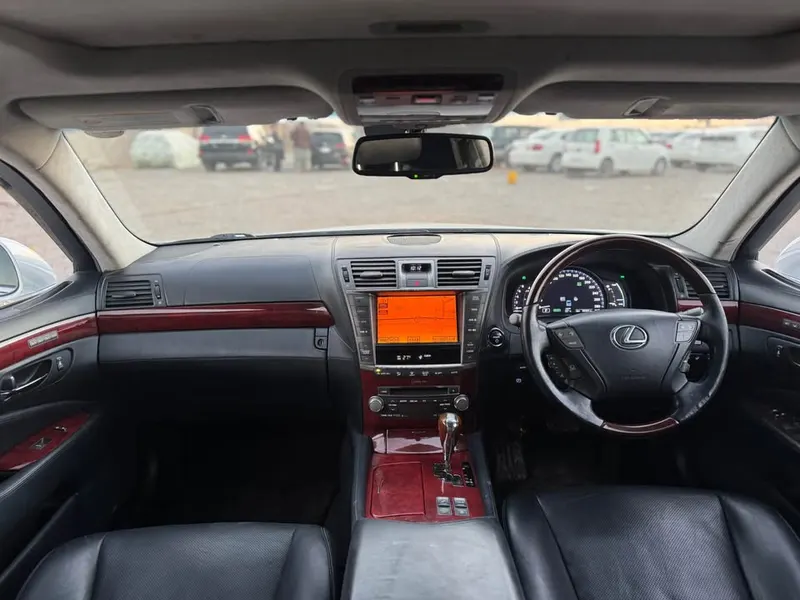 Lexus 2011 (4)