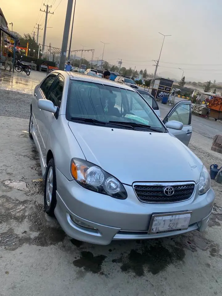 Toyota Corolla 2006 (2)