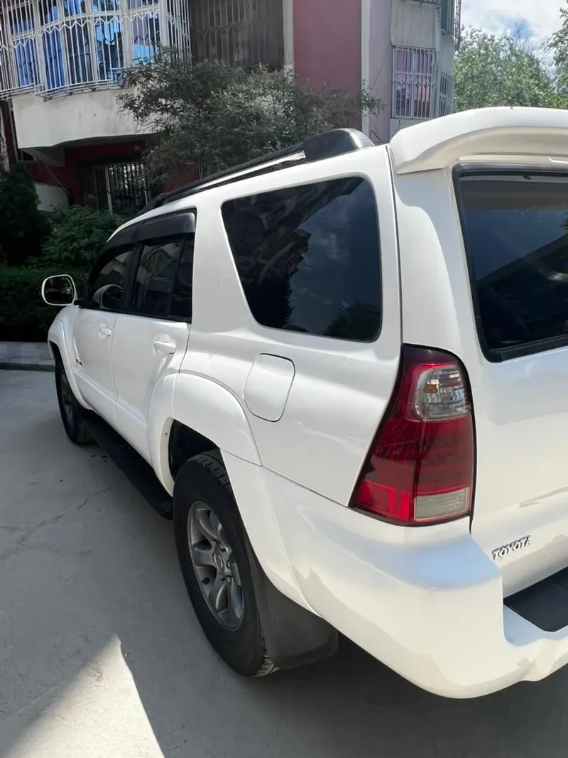 Toyota 4Runner 2004 (3)