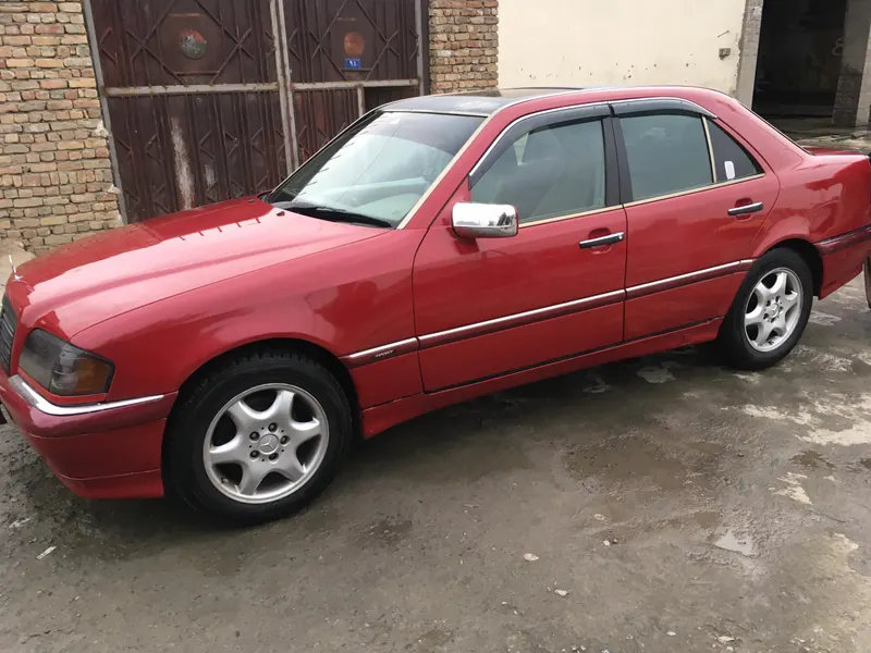 Mercedes-Benz 1998 (3)