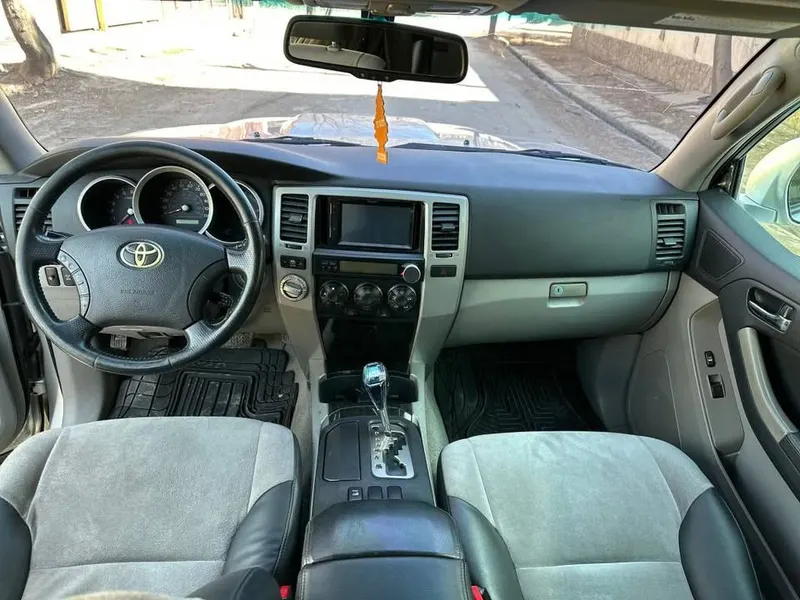 Toyota Urbaner 2008 (4)