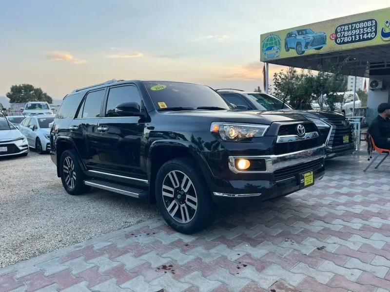 Toyota 4Runner Limited 2018 (2)