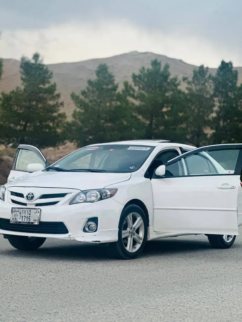 Toyota Corolla 2010 (2)
