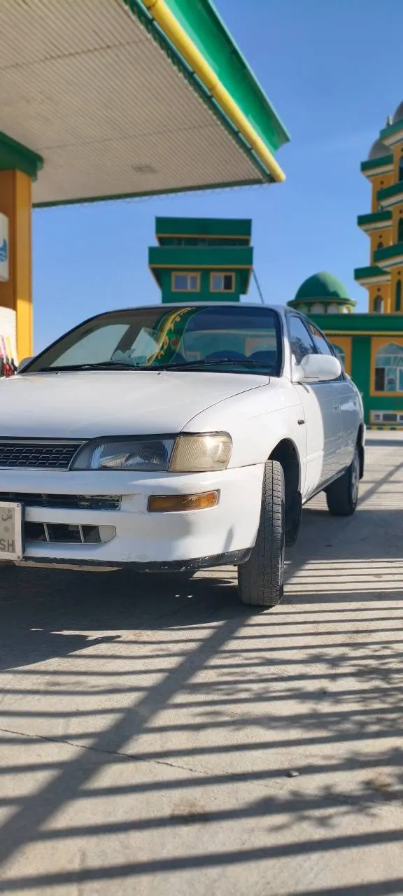1994 Toyota Corolla Super Saloon – Japanese (1)