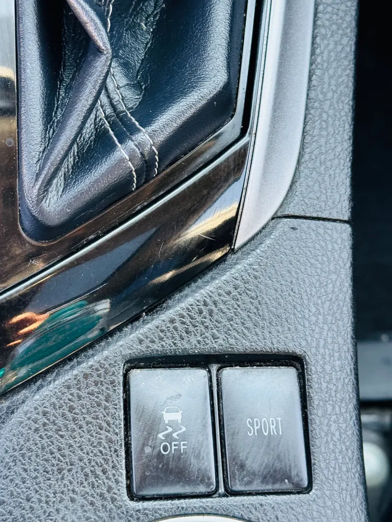 Toyota corolla 2016 (6)
