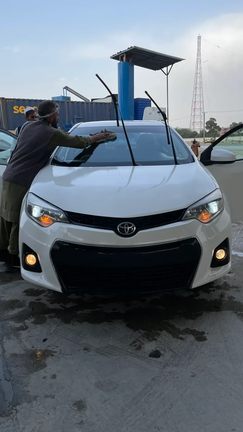 Corolla 2015 LE+Sport (2)