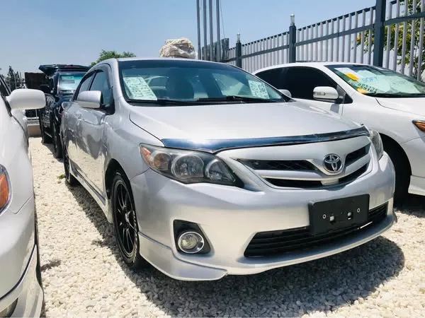 Toyota Corolla LE 2013 (1)