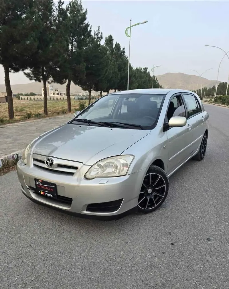 Toyota Runix 2007 (1)