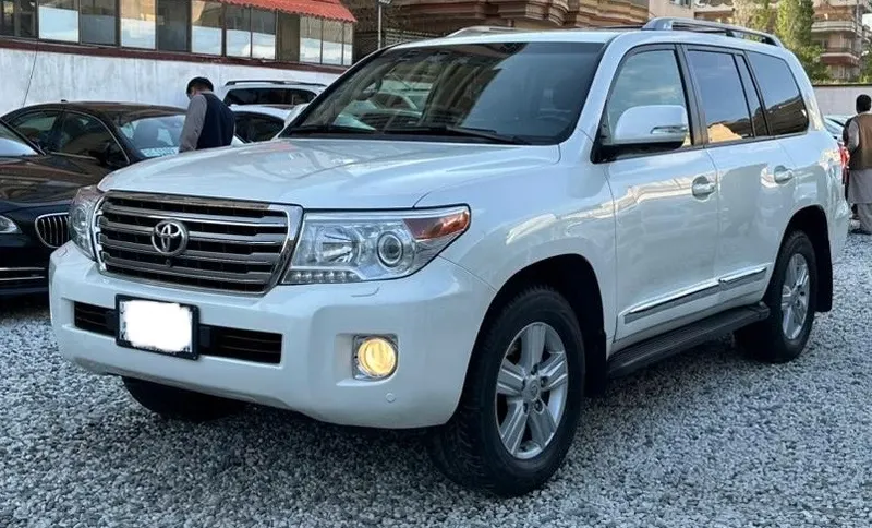 Toyota Land Cruiser (1)