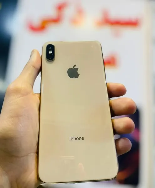 IPHONE XS MAX (1)