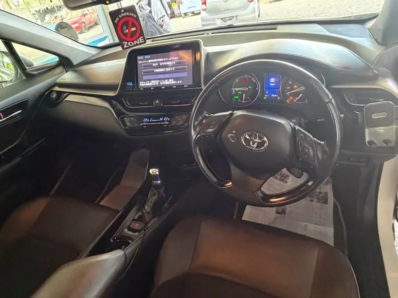 Toyota CHR 2019 (4)