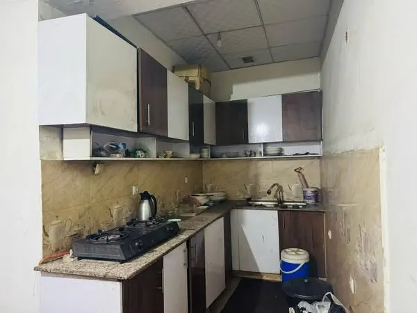 مبله کور د پلورنې لپاره، 3 خونې، 300 m²، کارته نو، کابل (4)
