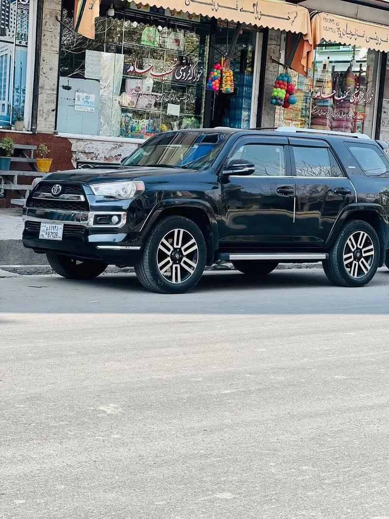 Toyota 4 Runner 2014 (2)