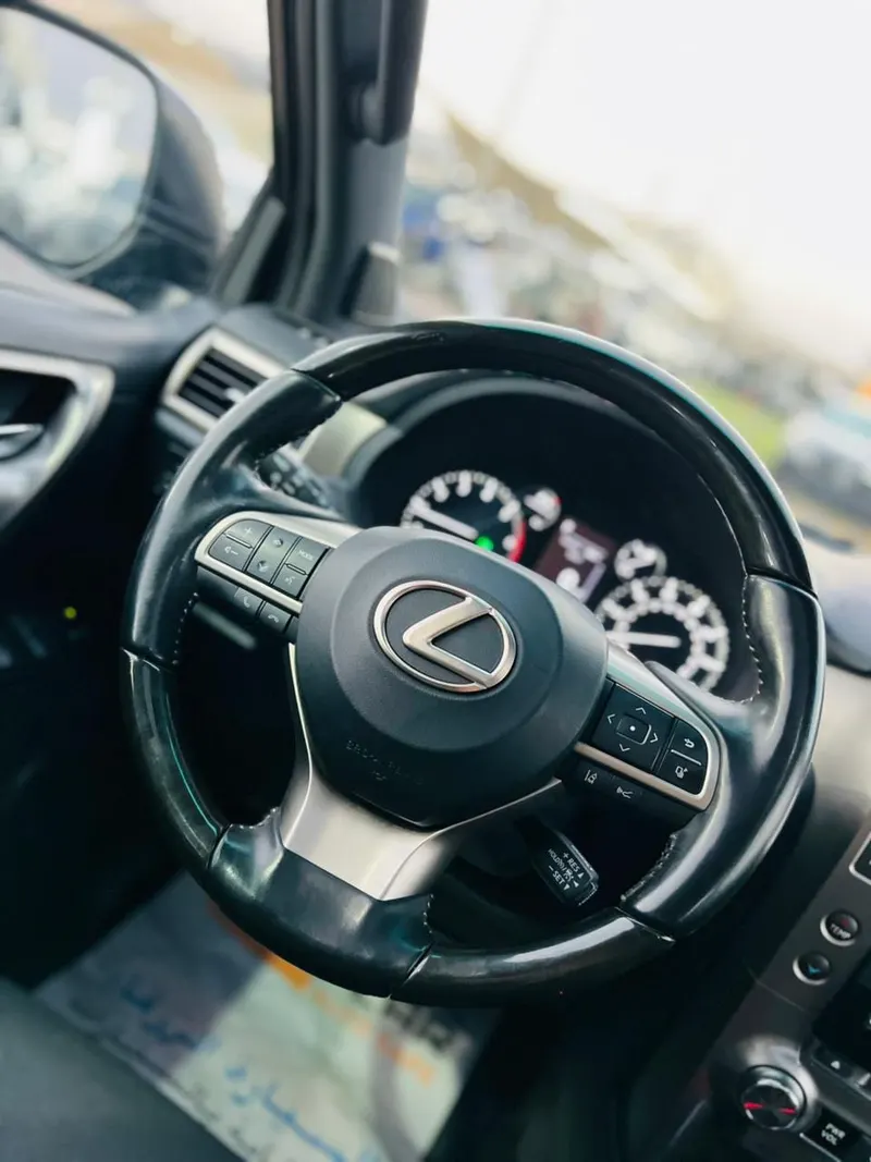 Lexus Prado 2021 (4)