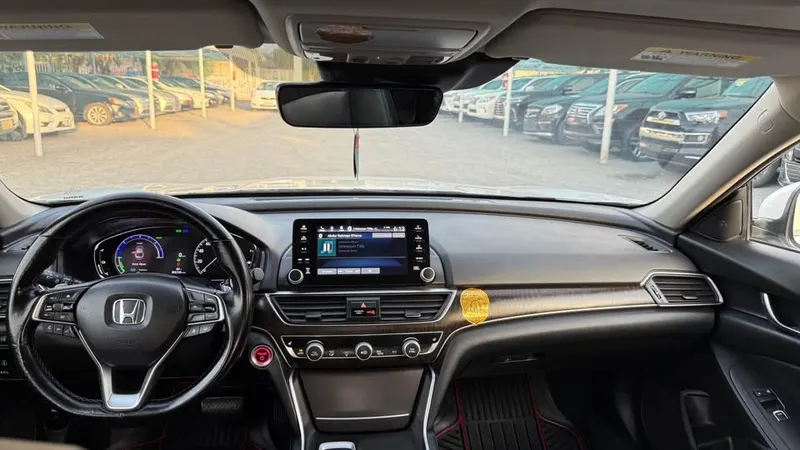 Honda Accord 2021 (4)