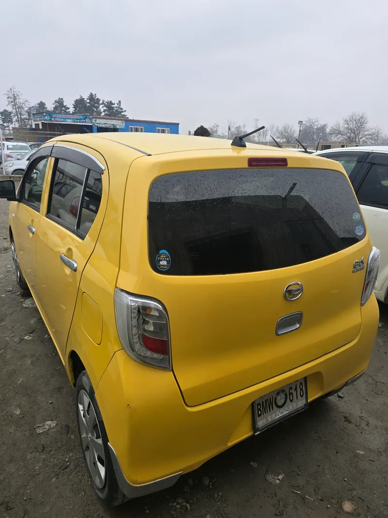 Daihatsu Mira 2016 (2)