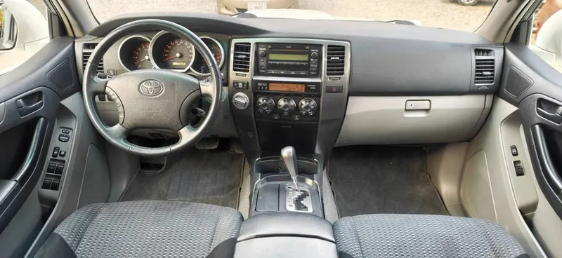 Toyota 4Runner Sport 2006 (7)