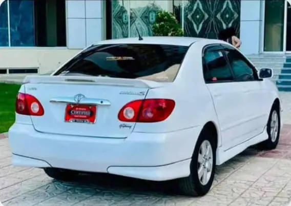 Corolla 2004 (5)