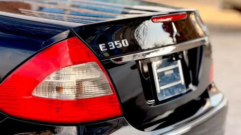 Mercedes-Benz E350 2009 (6)