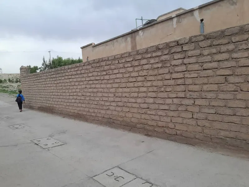 زمین و خانه برای فروش (4)