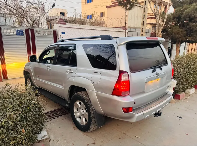 Toyota 4 Runner 2004 (3)