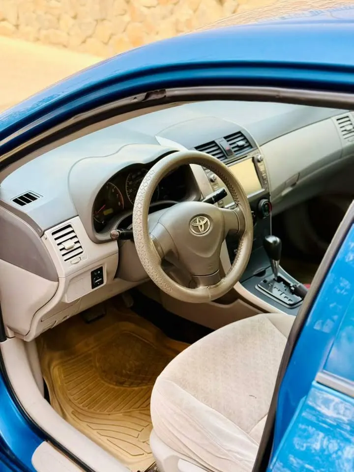 Toyota Corolla 2009 (4)