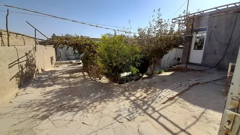 House for sale, 3 rooms, 300 m², Karte Ansari, Mazar-i-Sharif (1)