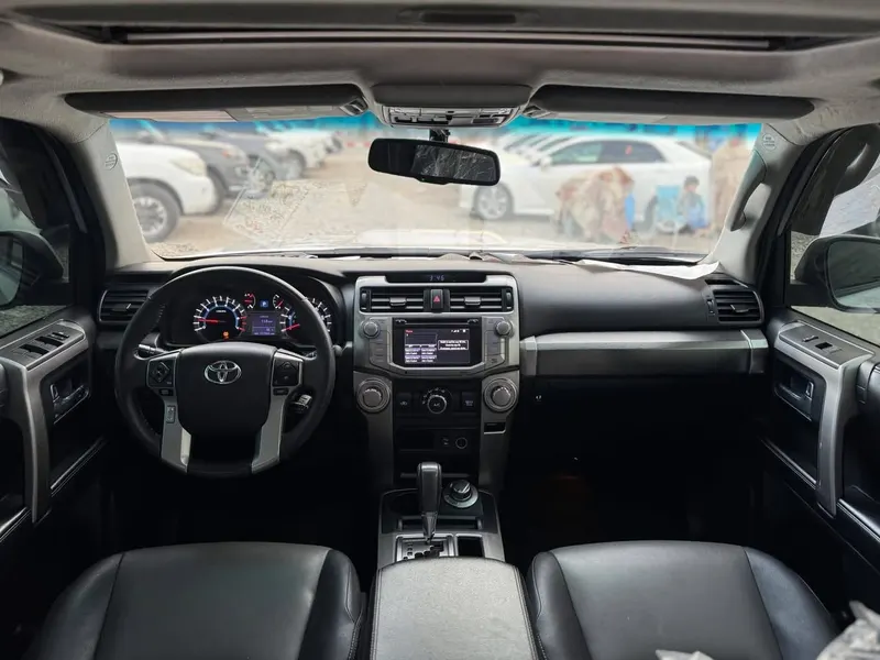 Toyota 4 Runner 2014 (4)